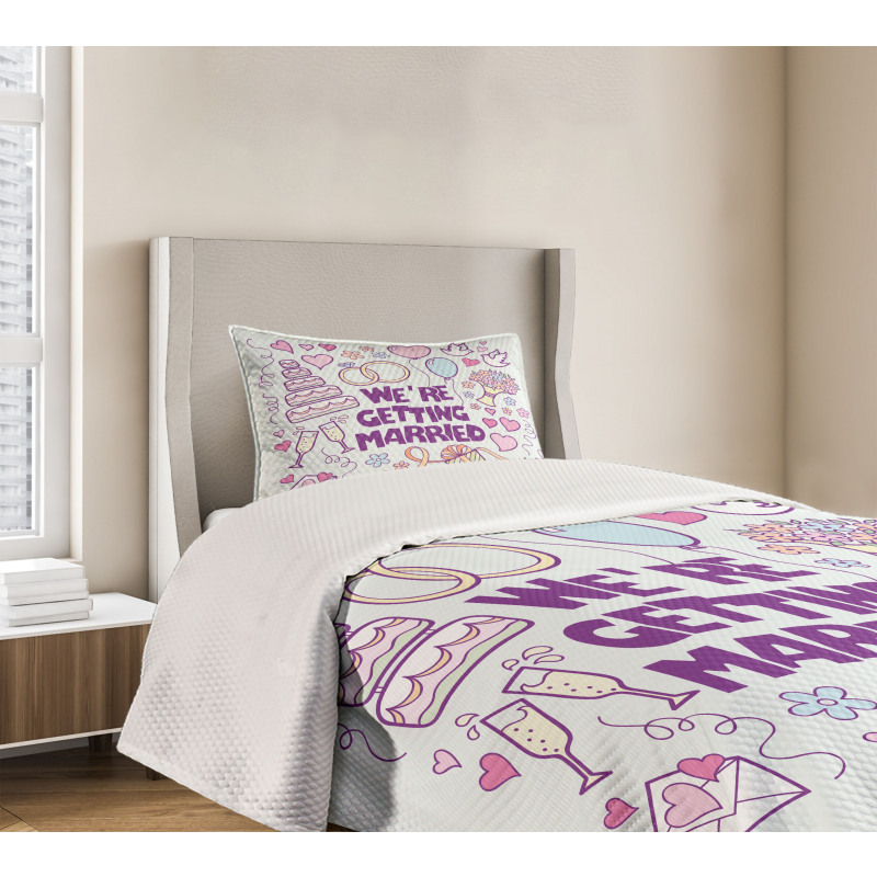 Happy Composition Doves Bedspread Set