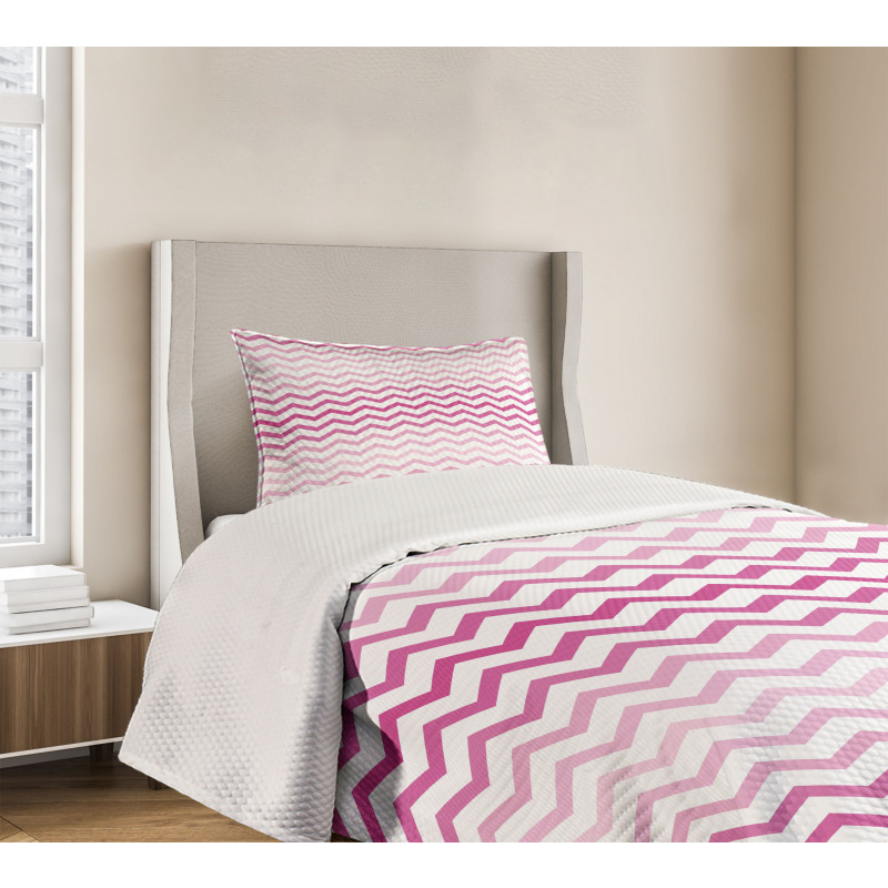 Twisted Parallel Lines Bedspread Set