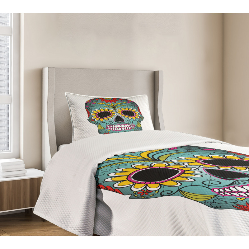 Folk Art Featured Bedspread Set