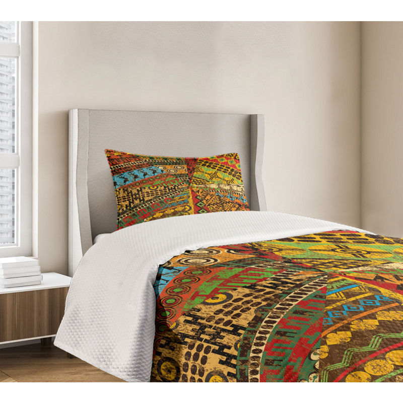 Grunge Motifs Bedspread Set