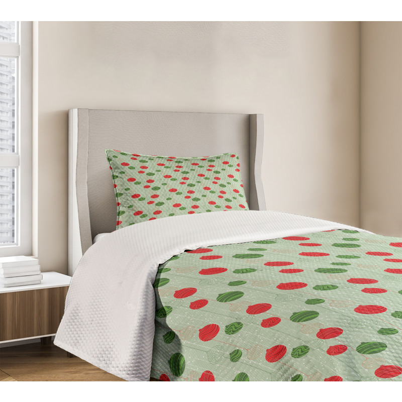 Baubles Strings Bedspread Set