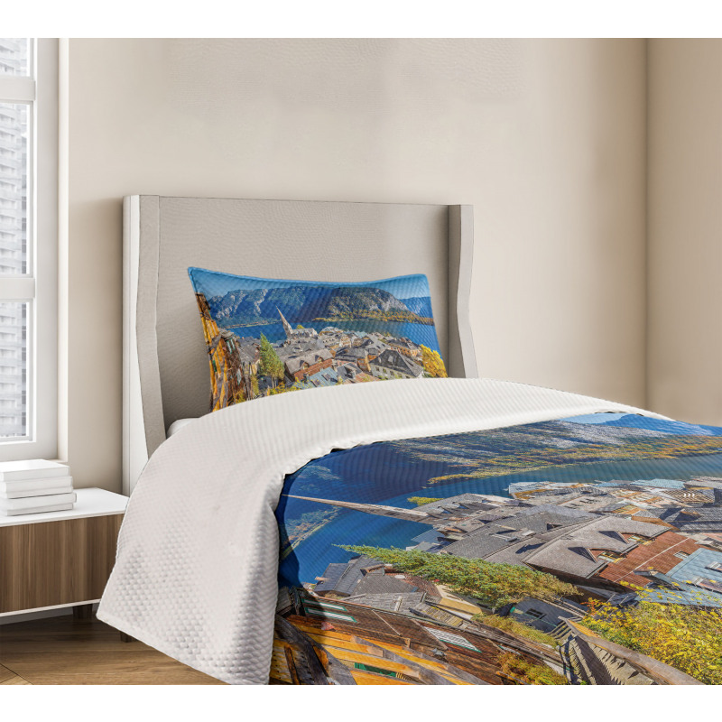 Mountain Village Austria Bedspread Set