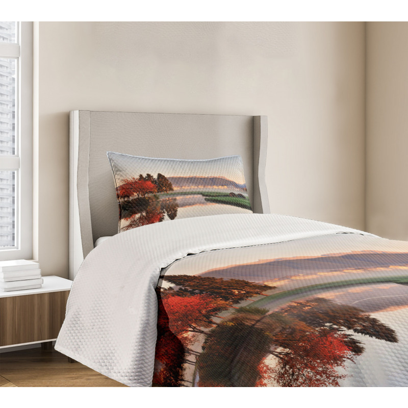 Idyllic Countryside View Bedspread Set