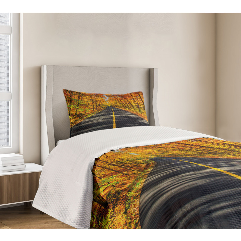 Rural Road Countryside Bedspread Set