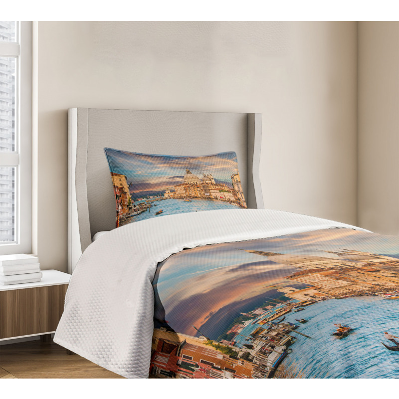 Canal Grande Italy Image Bedspread Set