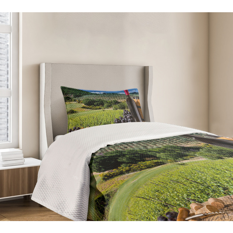 Idyllic Tuscany Country Bedspread Set