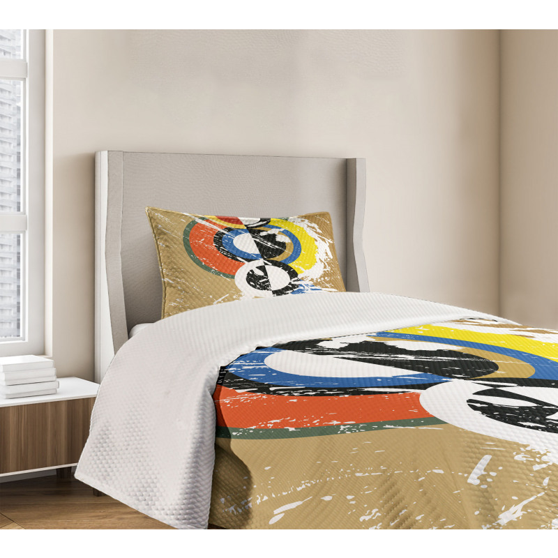 Abstract Geometric Circles Bedspread Set