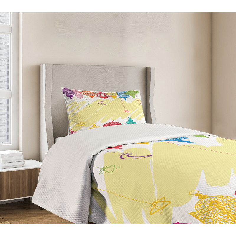 Colorful Framework Bedspread Set