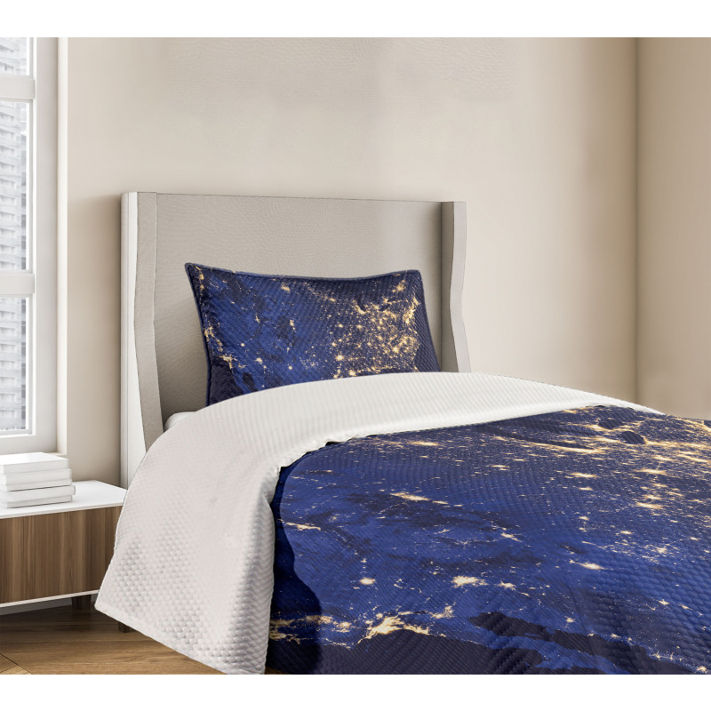 America Continent Space Bedspread Set