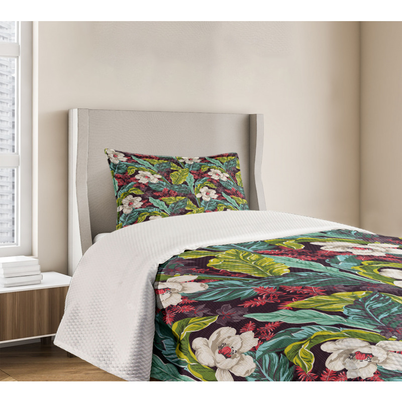 Exotic Nature Image Bedspread Set