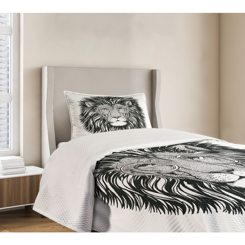 Wild Hipster Lion Glasses Bedspread Set