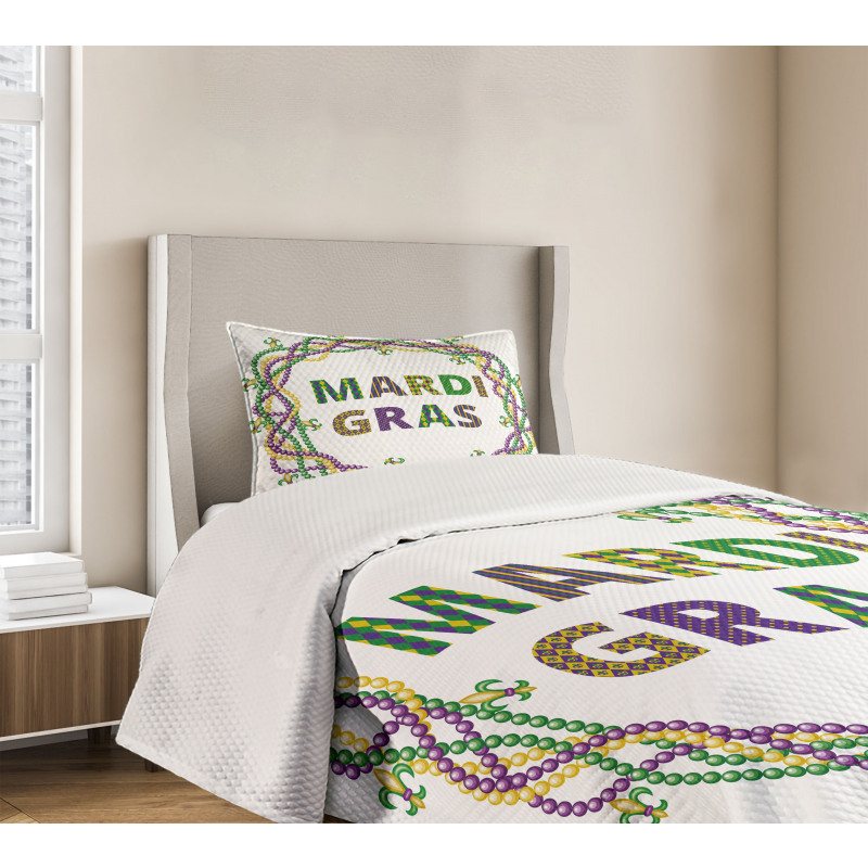 Vivid Beads Patterns Bedspread Set