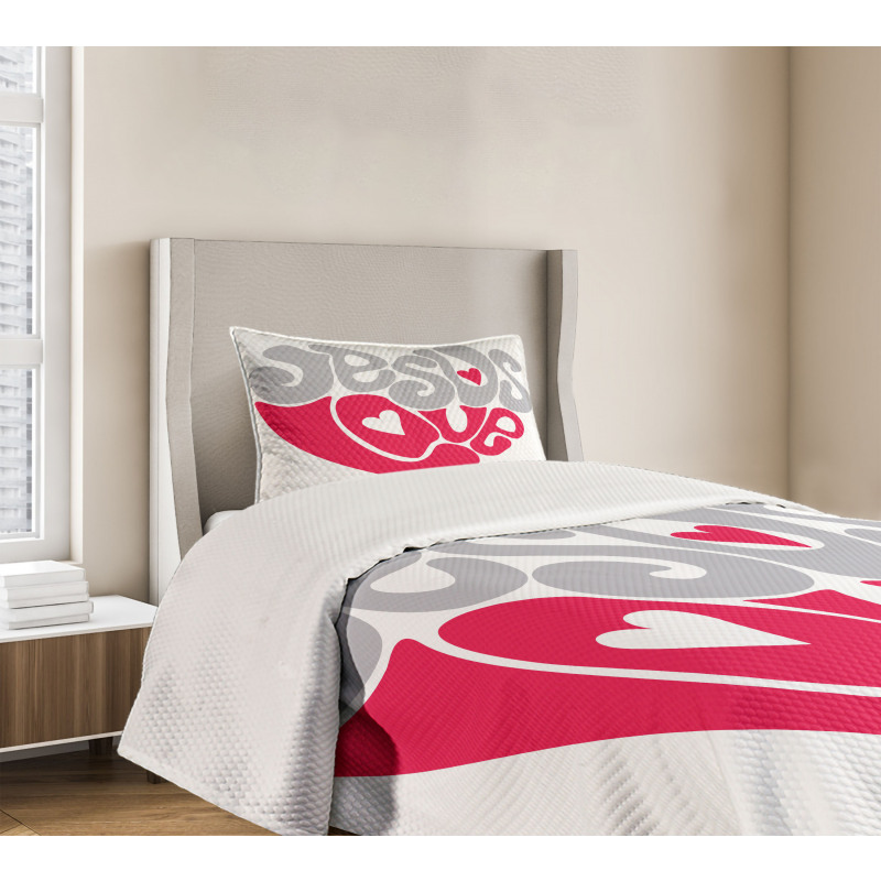 Retro Love Heart Bedspread Set