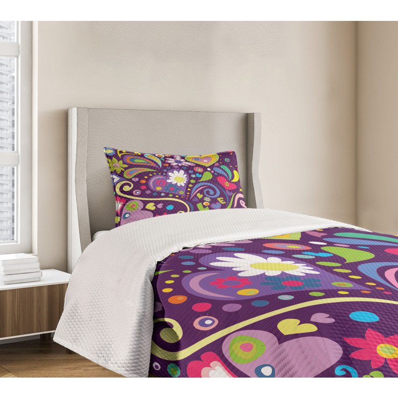 Sixties Inspired Love Bedspread Set