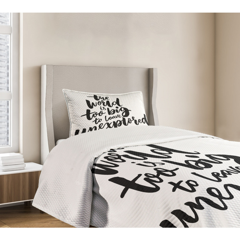 Explore the World Bedspread Set