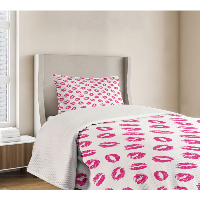 Vibrant Colored Lipstick Bedspread Set