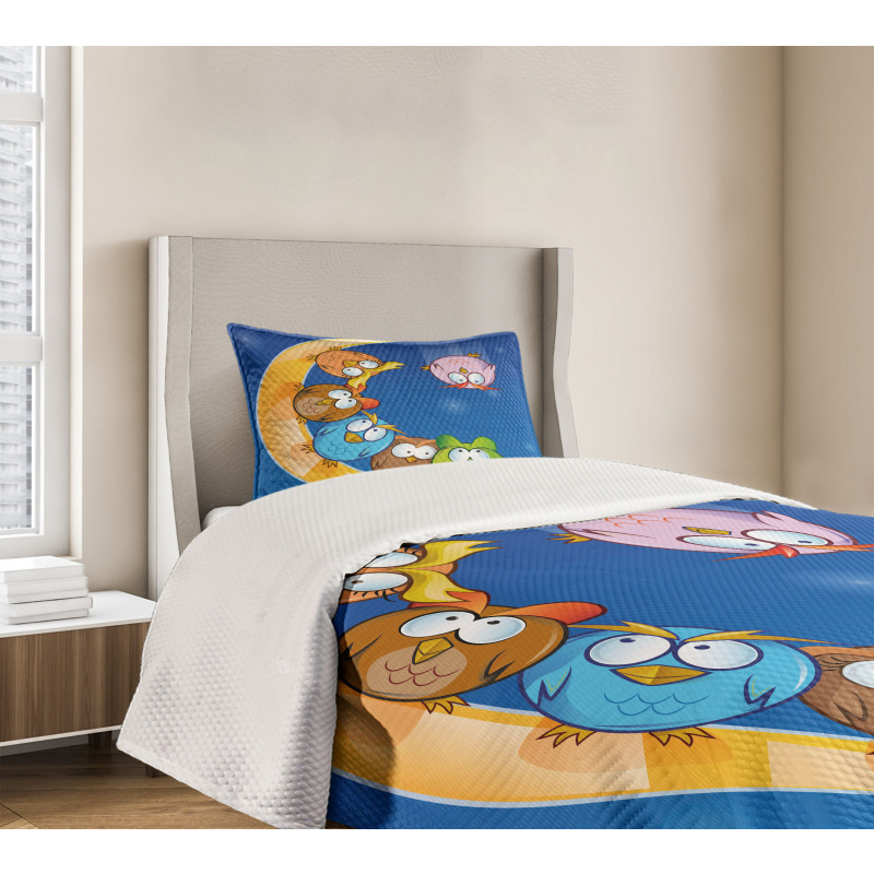 Cartoon Moon Owls Playing Bedspread Set