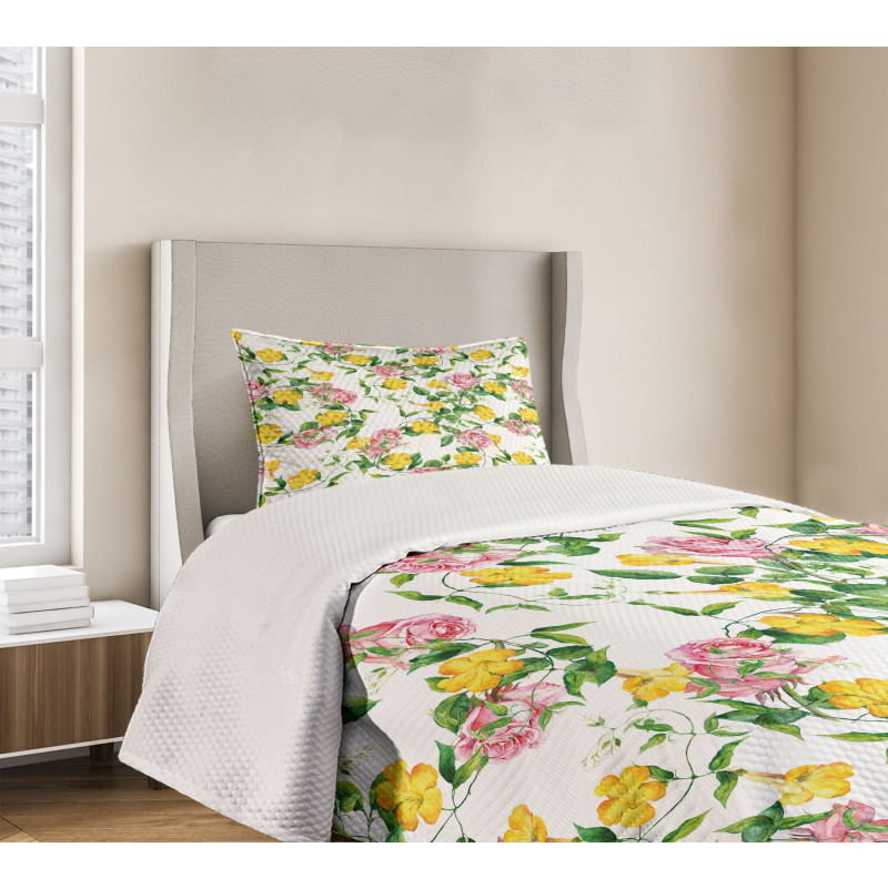 Bindweed Roses Bedspread Set