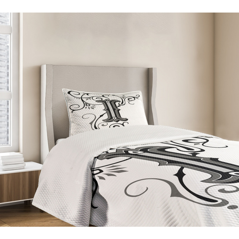 Capitalized Abstract I Bedspread Set