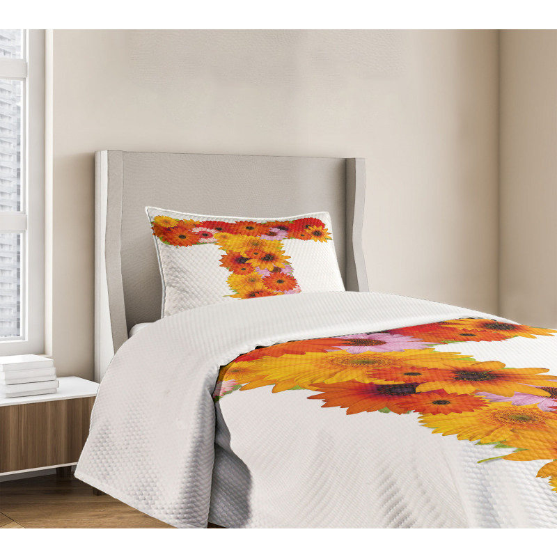 T Shaped Floral Design Bedspread Set