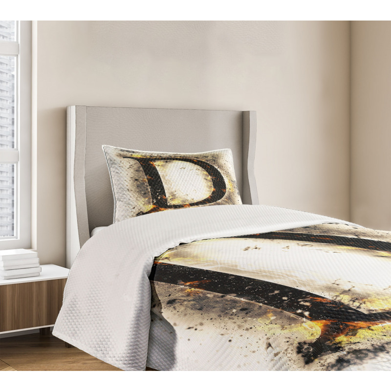 Blazing Uppercase D Bedspread Set