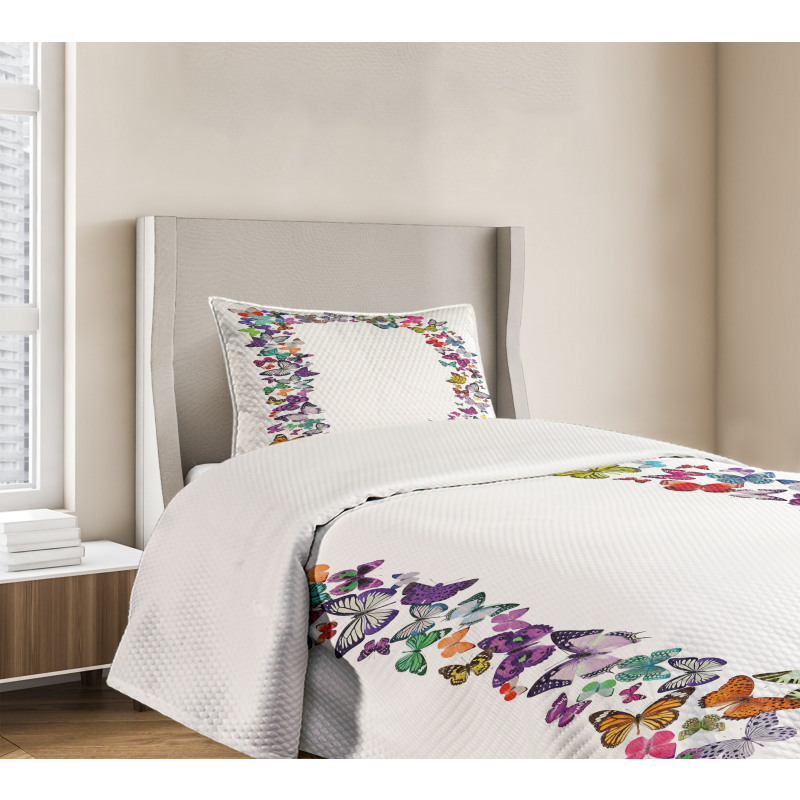 Monarch Grace Bedspread Set