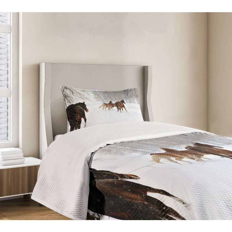 Horses in Snowy Forest Bedspread Set