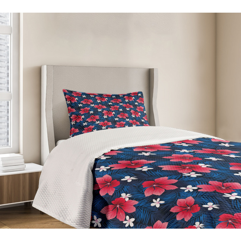 Exotic Flora Bedspread Set