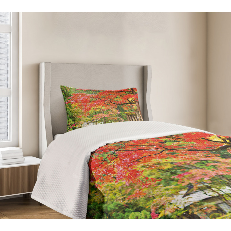 Sakura Tree Blossom Bedspread Set