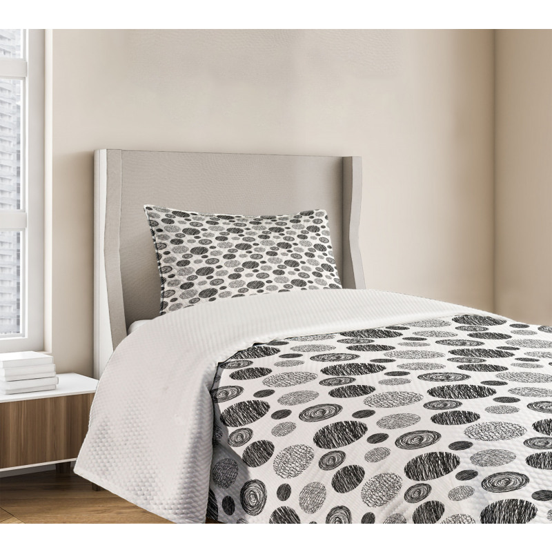 Circular Doodles Dots Bedspread Set