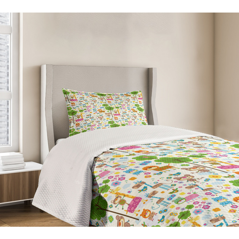 Happy Jungle Zoo Animals Bedspread Set