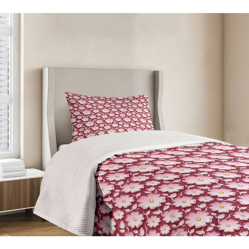Romantic Floral Pattern Bedspread Set