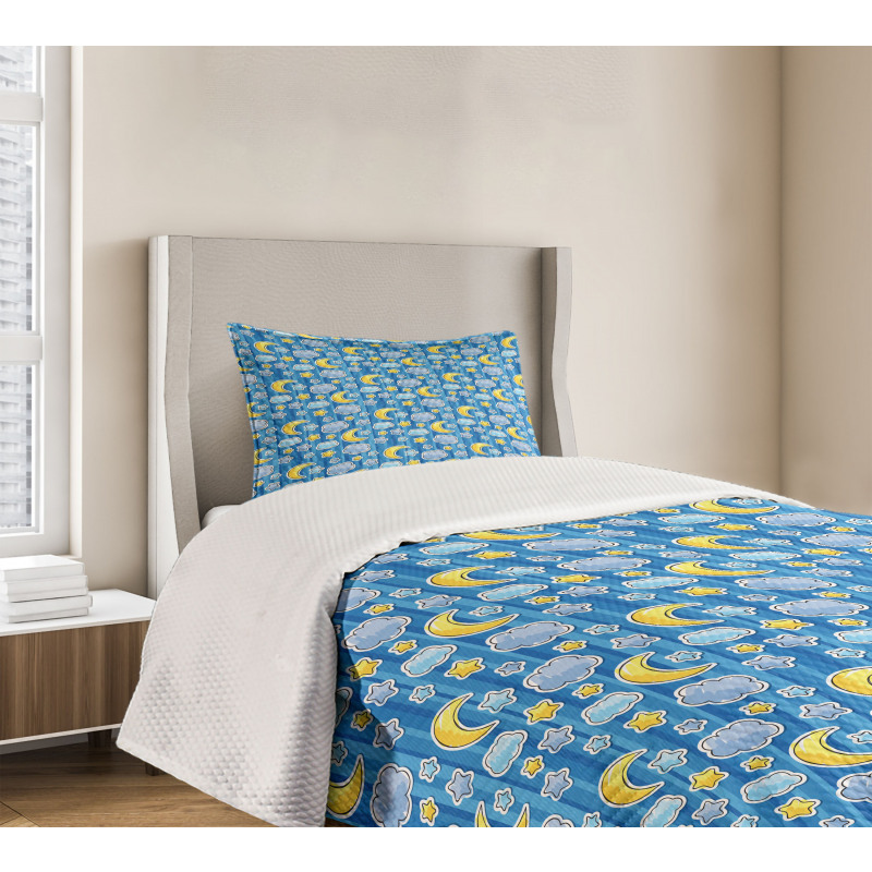 Abstract Moon and Clouds Bedspread Set