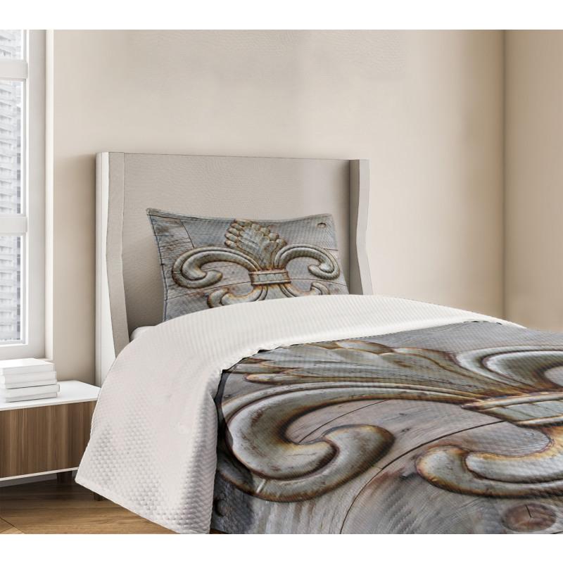 Sign Wood Bedspread Set