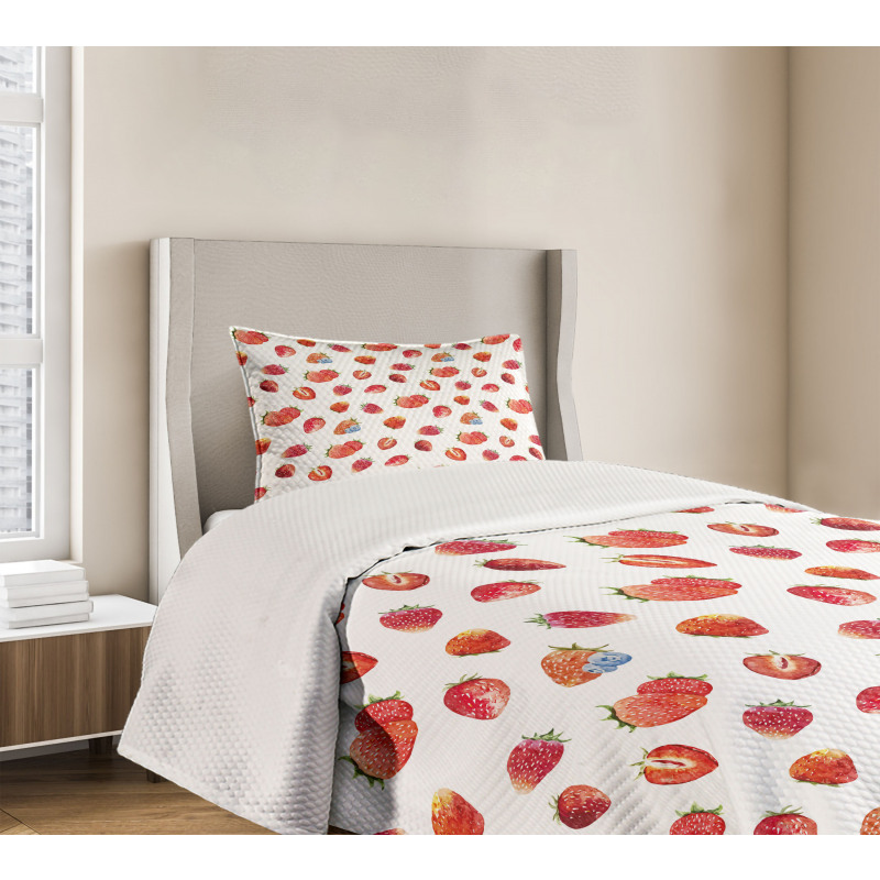 Strawberry Blueberry Bedspread Set