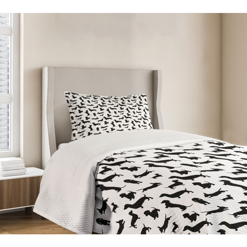 Monochorme Canine Bedspread Set