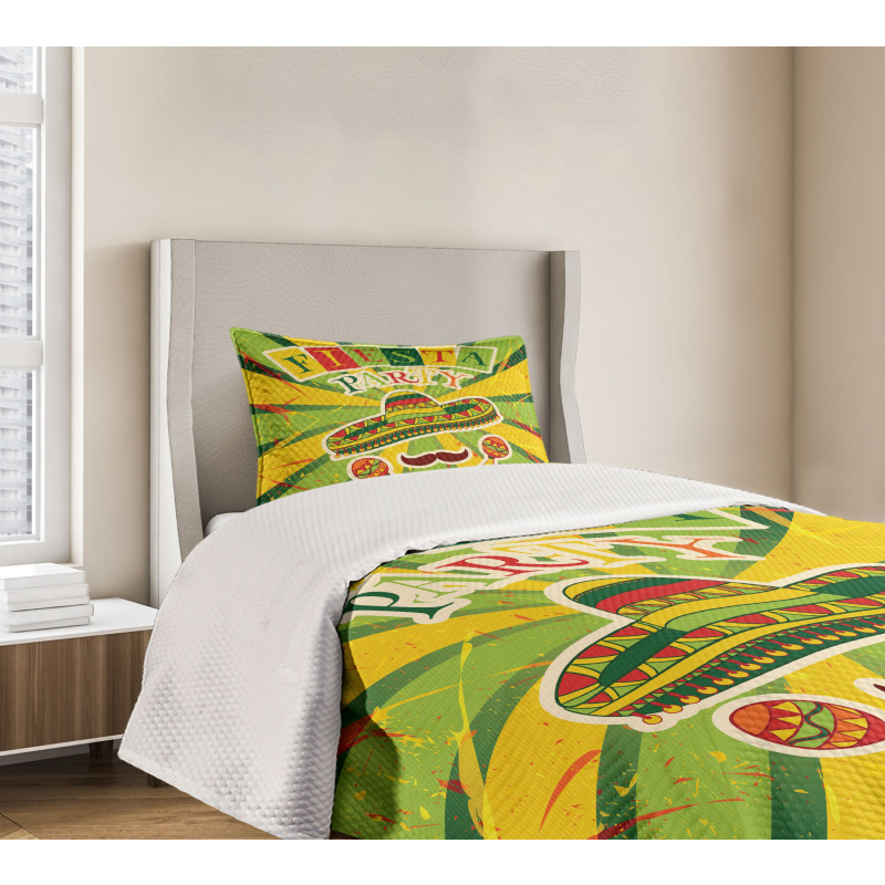 Maracas and Mustache Bedspread Set