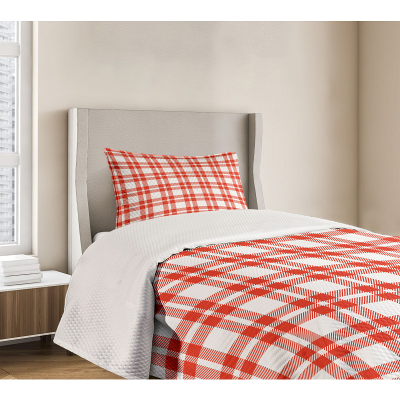 Retro-Modern Checkered Bedspread Set