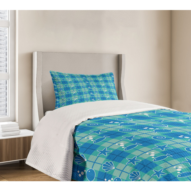 Plaid Pattern Marine Bedspread Set