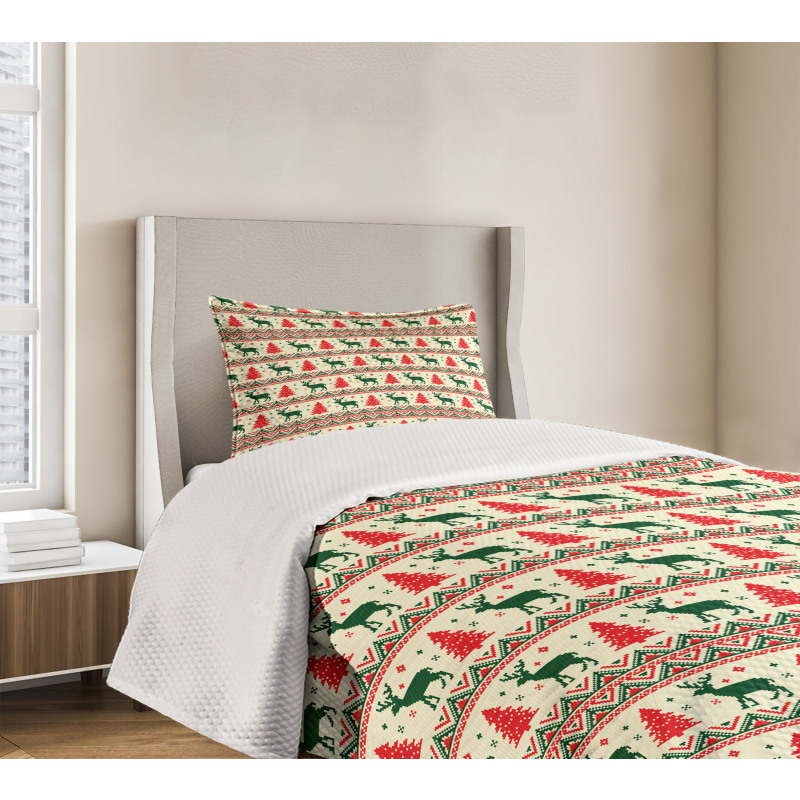 Pixel Art Christmas Bedspread Set