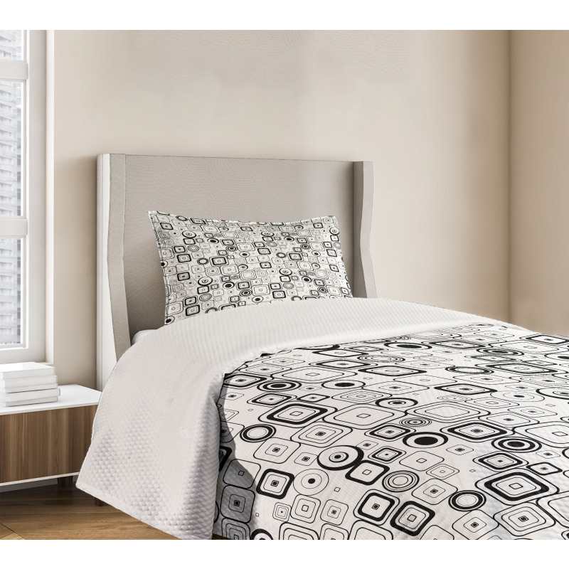 Squares Circles Bedspread Set