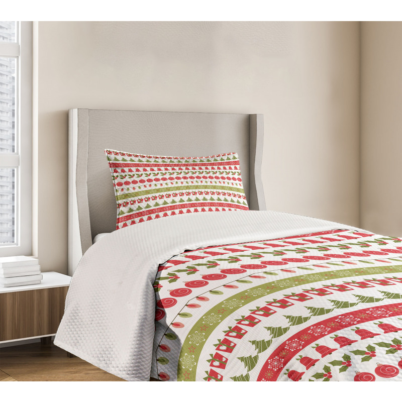 December Holiday Bedspread Set