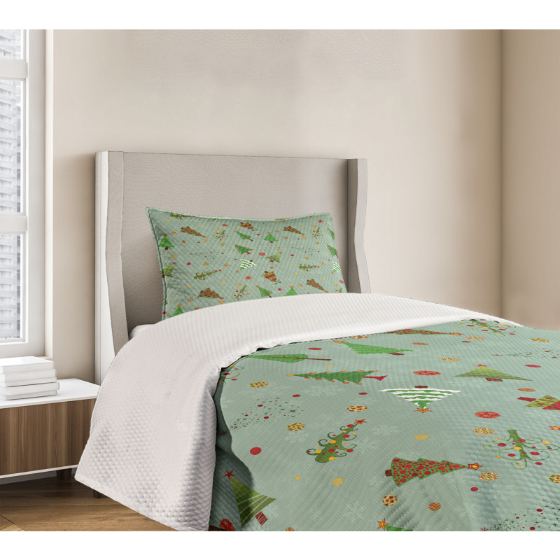 Holiday Tree Pattern Bedspread Set