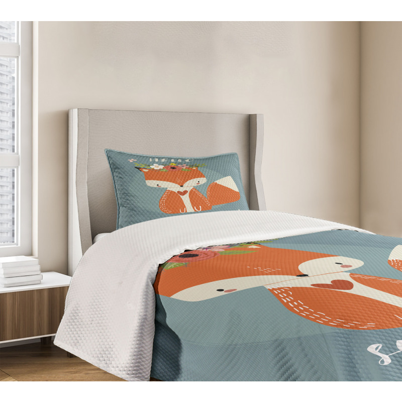 Greet the Summer Season Bedspread Set