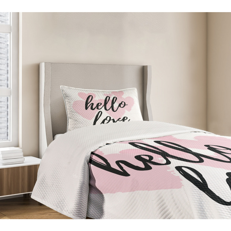 Romantic Phrase Hearts Bedspread Set