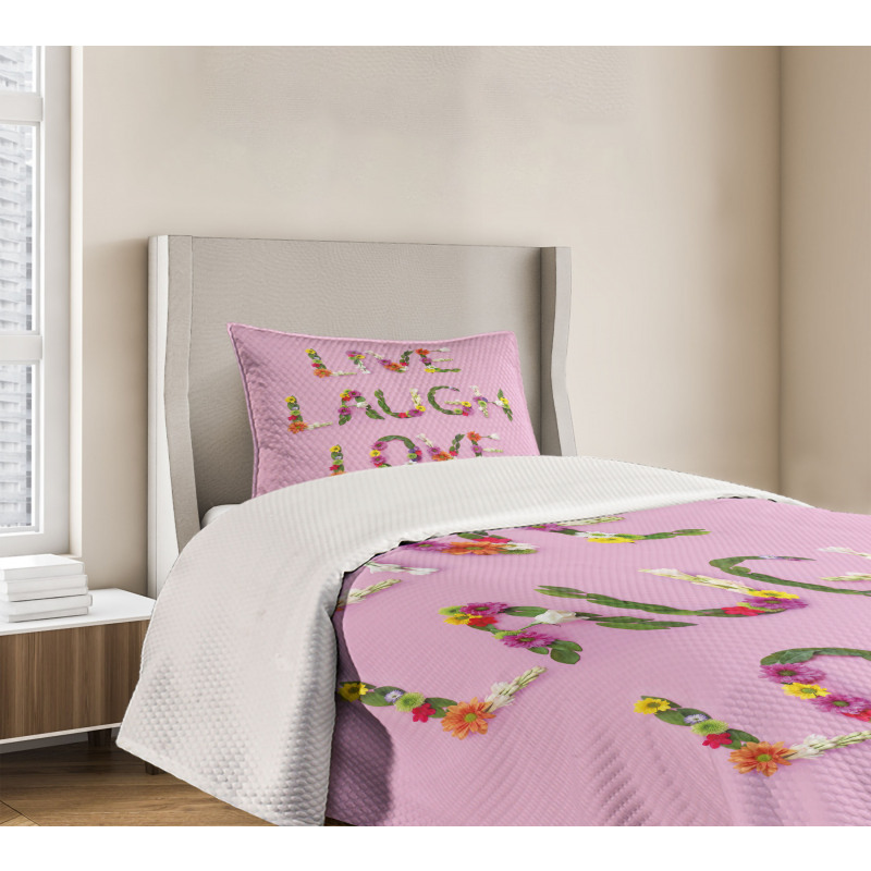 Floral Words Bedspread Set