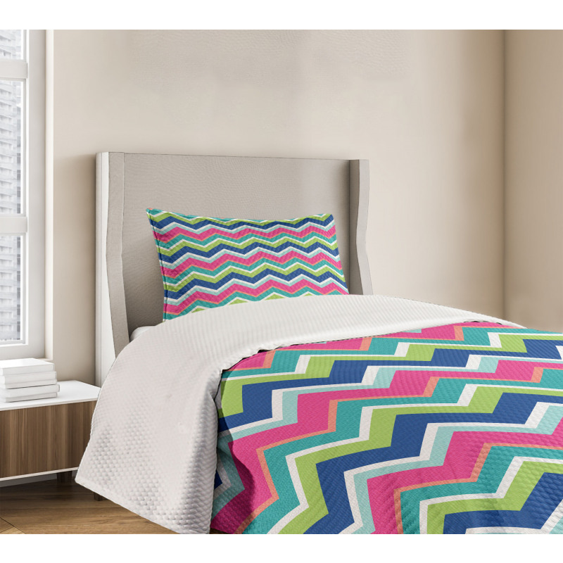 Colorful Chevron Lines Bedspread Set