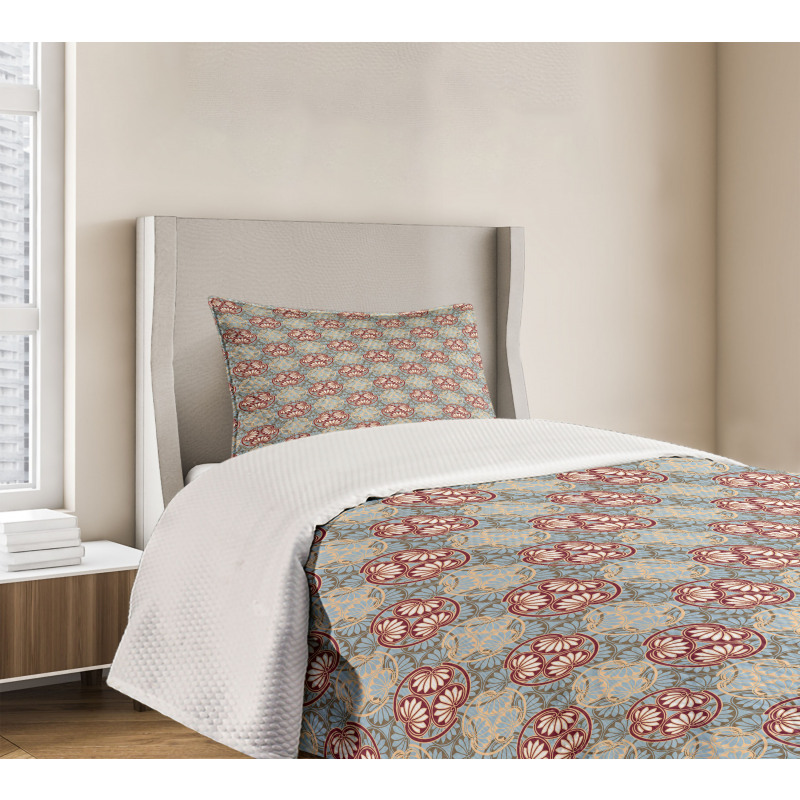 Oriental Flower Design Bedspread Set