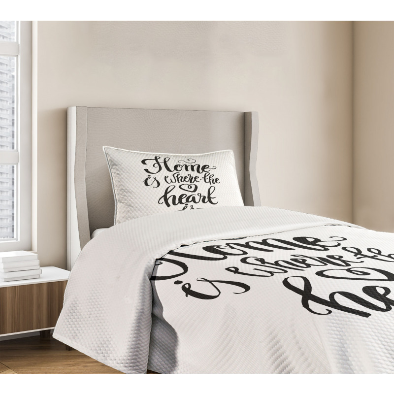 Monochrome Text Bedspread Set