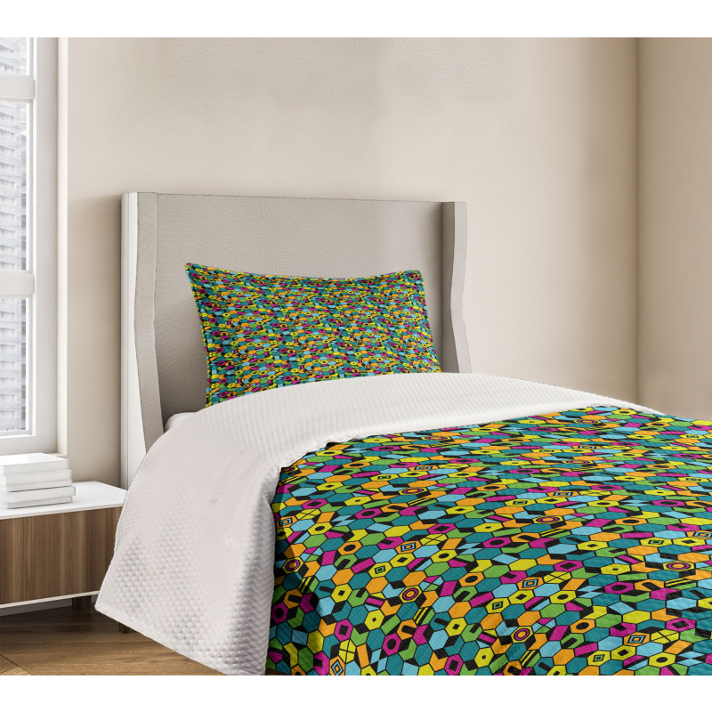 Hexagonal Geometric Bedspread Set